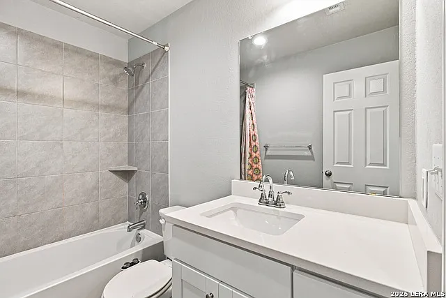 21018 Chestnut Cv — Photo 15
