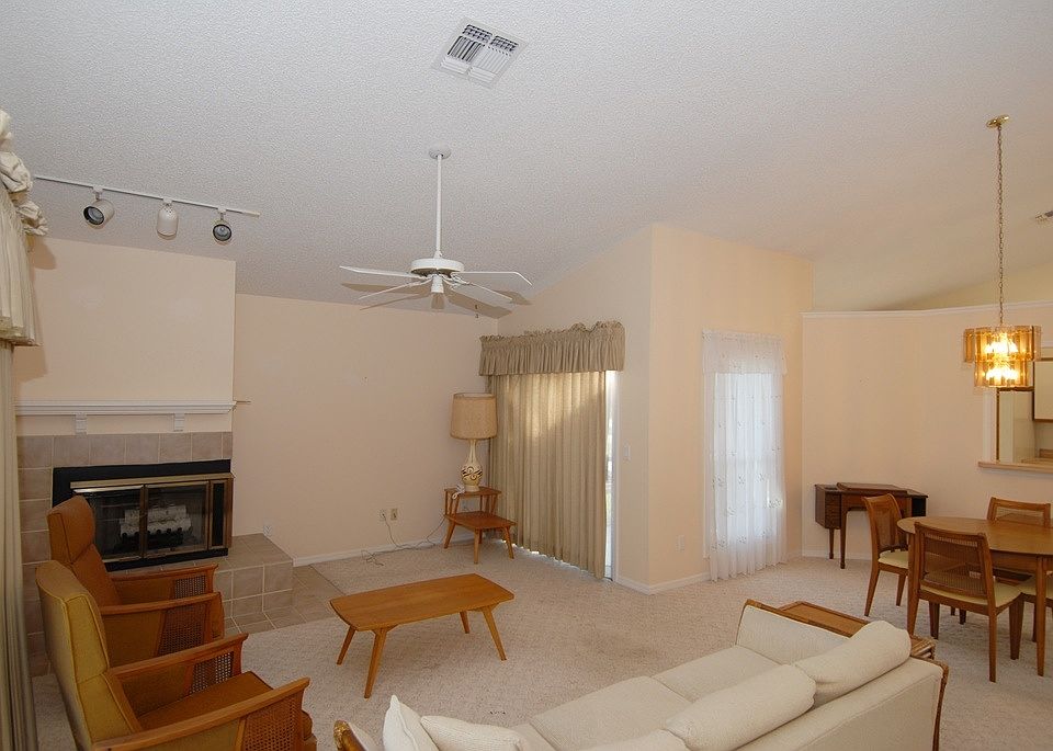 2nd image of 12003 Bullfrog Ct