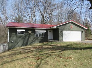 2445 S Greenville Rd, Greenville, MI 48838