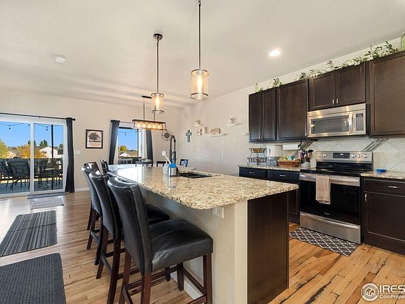 4th image of 406 Ptarmigan St