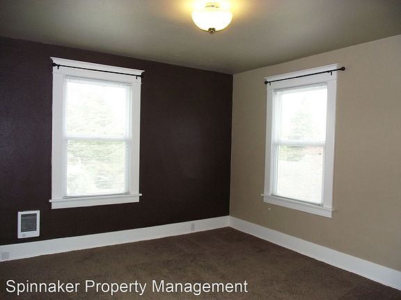 5th image of 621 N Lawrence St