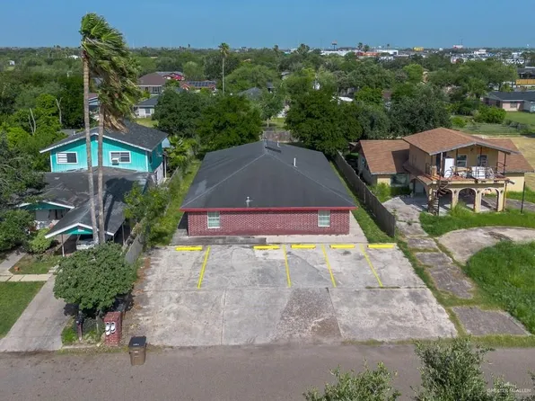 513 N 7th St, Donna, TX 78537