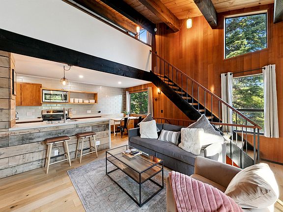 4th image of 1001 Commonwealth Dr #218