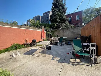 Rented by Dream Space Realty