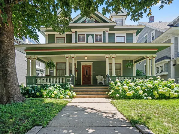 2425 Bryant Ave S, Minneapolis, MN 55405