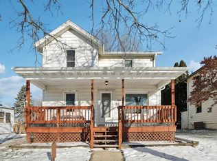 1215 10th St, Monroe, WI 53566