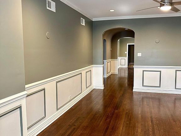 3rd image of 106 S Menard Ave APT 2
