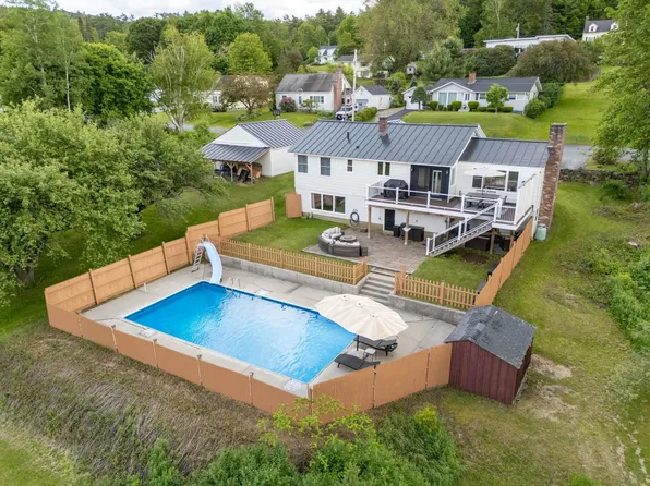 21 Durham Avenue, Claremont, NH 03743