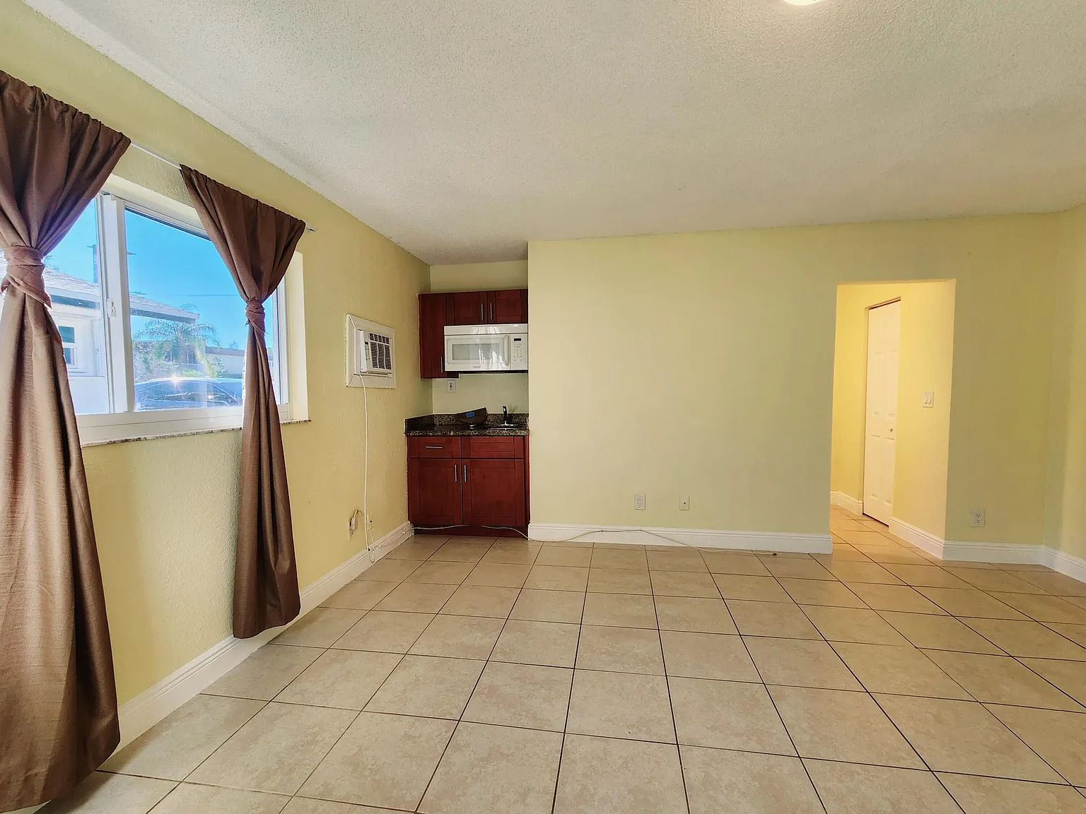 1 bed, 1.0 bath, 600 sqft, $1,375 — Photo 4