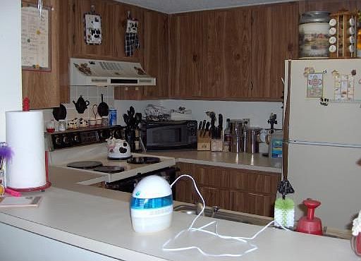 OPEN KITCHEN