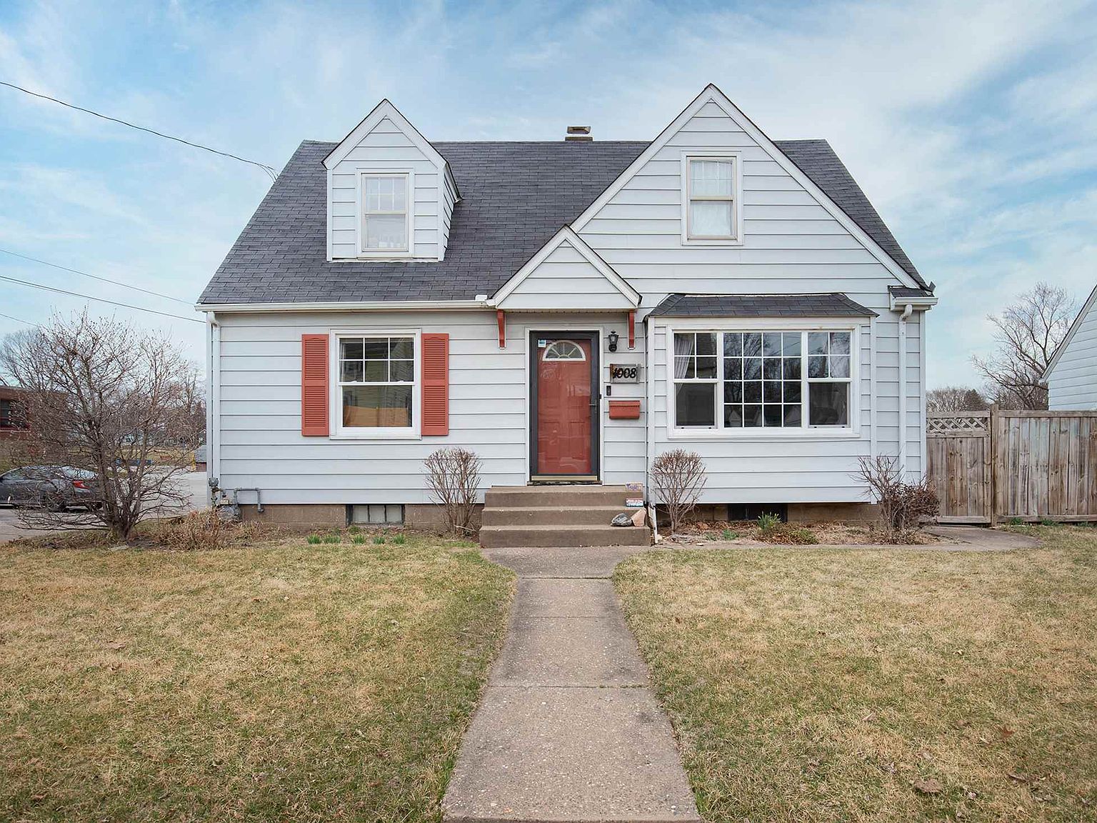 1008 E 29th St, Davenport, IA 52803 Zillow