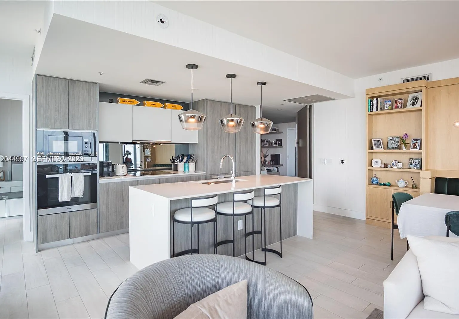 Biscayne Beach Condo — Photo 3