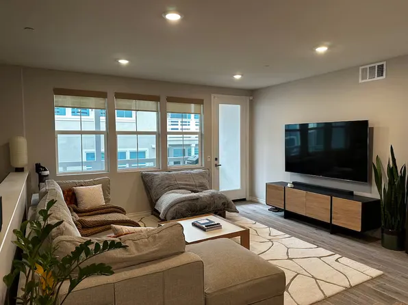 1361 Wingfoot, Carson, CA 90746