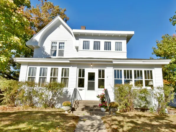 18 3rd Ave S, Long Prairie, MN 56347