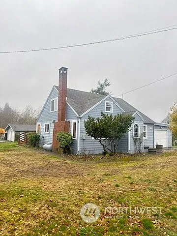 2739 Heather Road photo 1