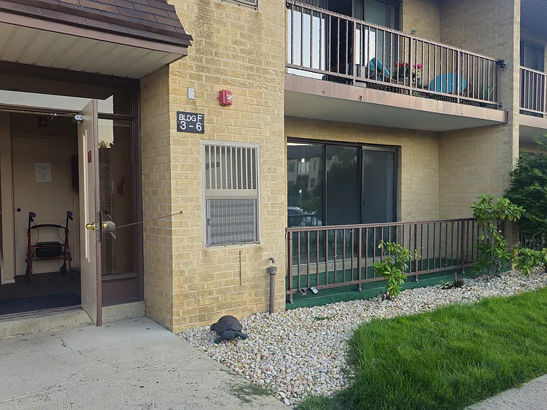 9906 Bustleton Ave #F3 — Photo 2