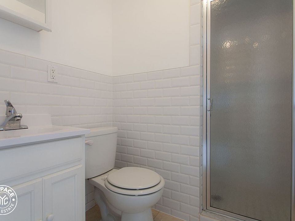 2nd image of 1280 Myrtle Ave #3LL