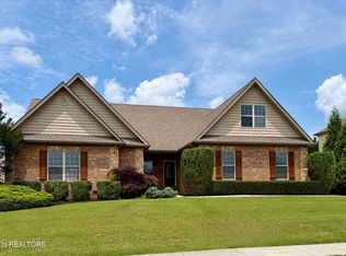 1179 Linford Cir, Alcoa, TN 37701