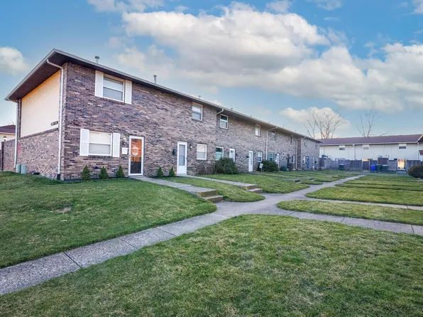 2355 Woodbrook Cir N APT B, Columbus, OH 43223