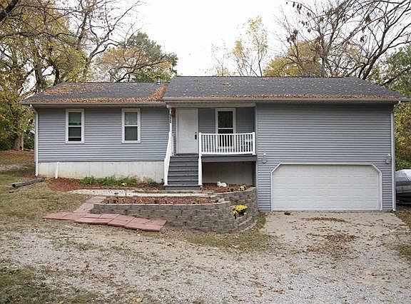 3rd image of 1757 Fountainbleu Dr