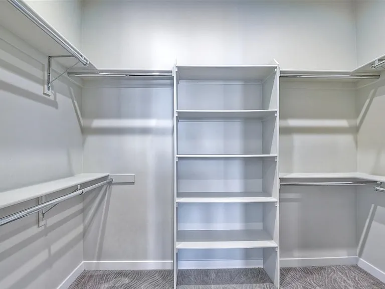 187 Daisy Ave — Photo 13