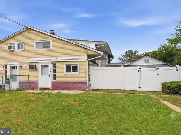 806 Shadeland Ave, Burlington, NJ 08016