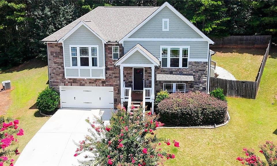 1st image of 4894 Clarkstone Dr