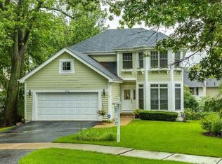 370 56th St, Clarendon Hills, IL 60514