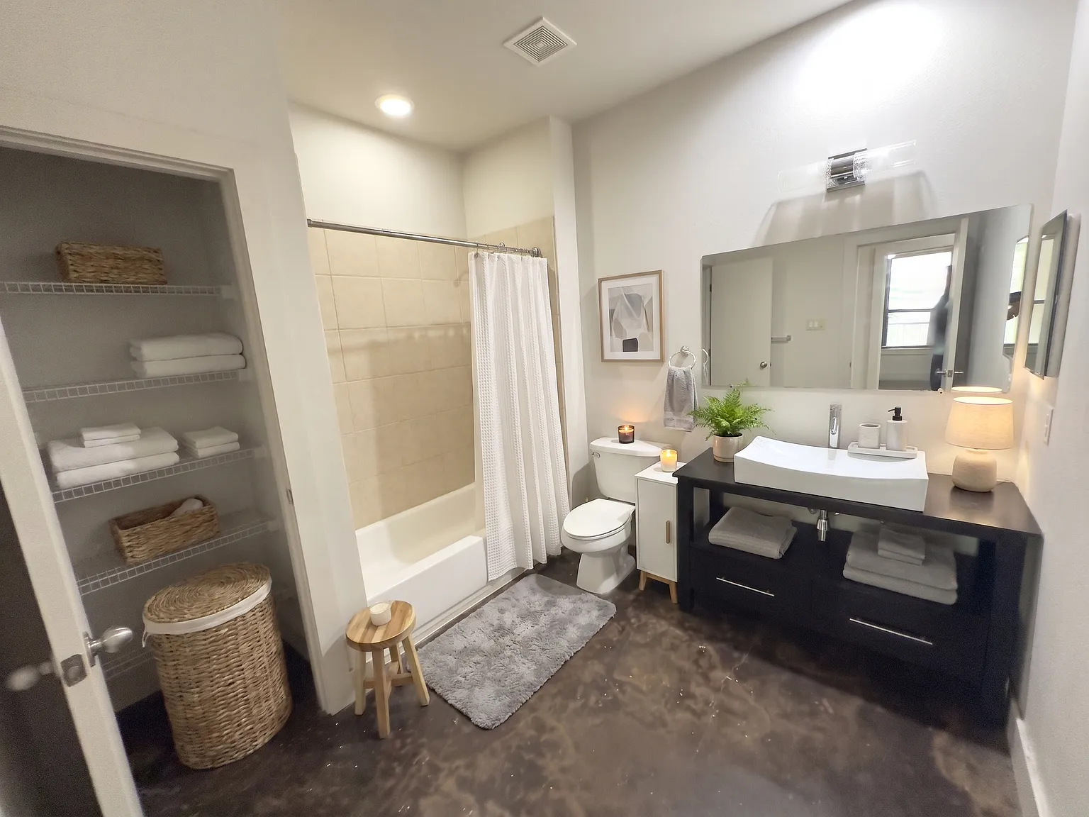 1 bed, 882 sqft, $775 — Photo 3