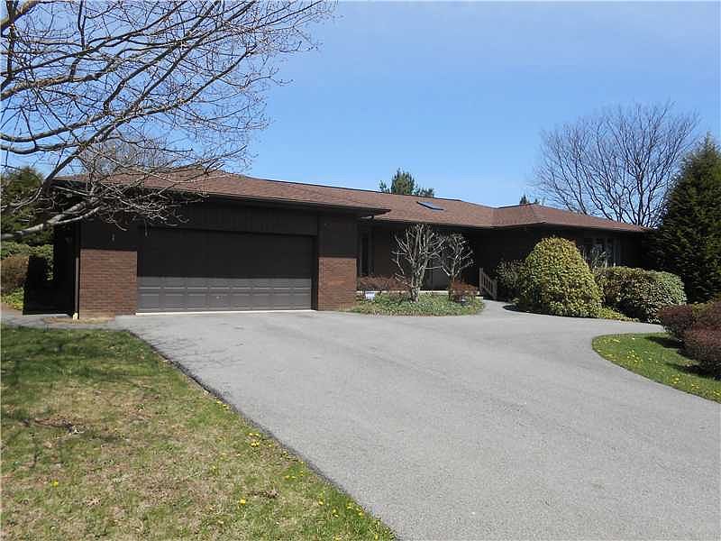 1st image of 303 Johnson Dr