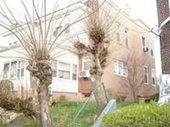2211 Ellis Ave, Bronx, NY 10462