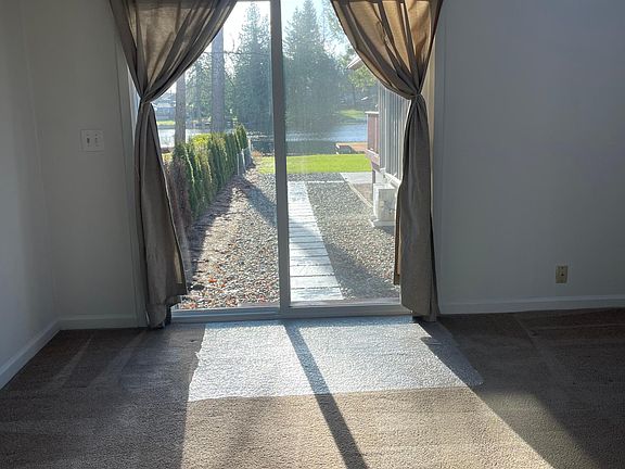 3rd image of 1304 154th St NW #1304B
