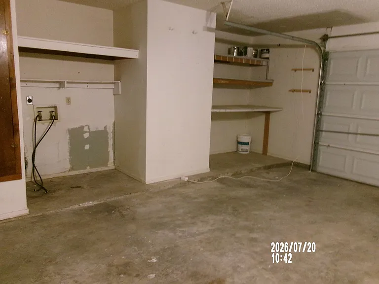 7905 NW Echo Rd — Photo 14