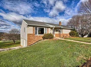 6558 Anderson Ln, York, PA 17403