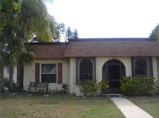 9933 86th St, Seminole, FL 33777