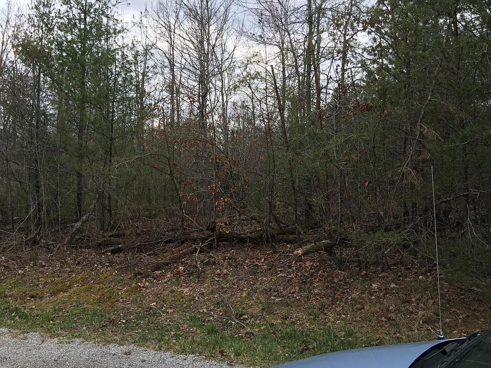 1st image of 109 Thornhill Ln