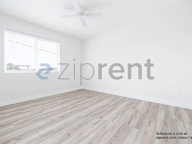 5292 Santa Margarita St — Photo 10