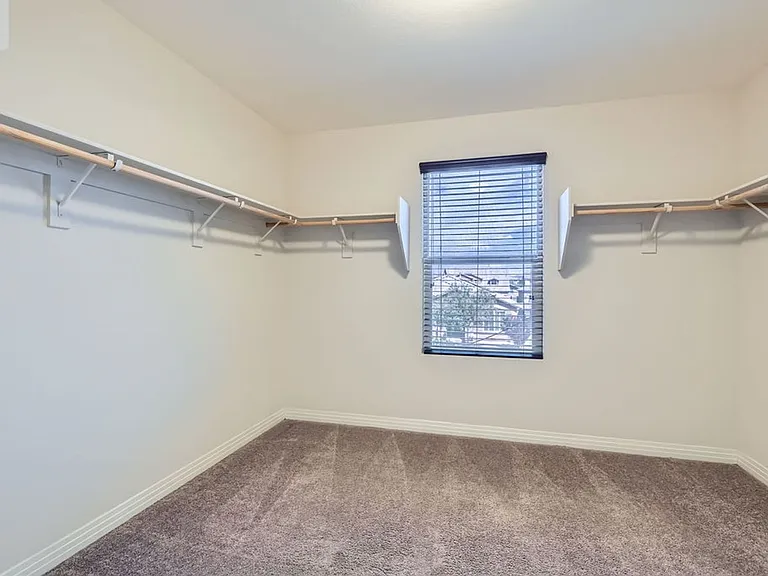 1153 Bear Head St — Photo 12