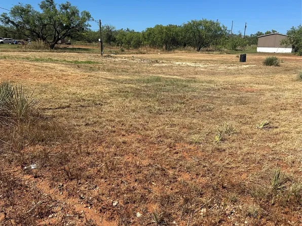 1111 Poplar St, Sweetwater, TX 79556