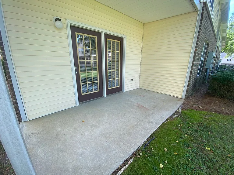 Meridian Park Apartments — Photo 163