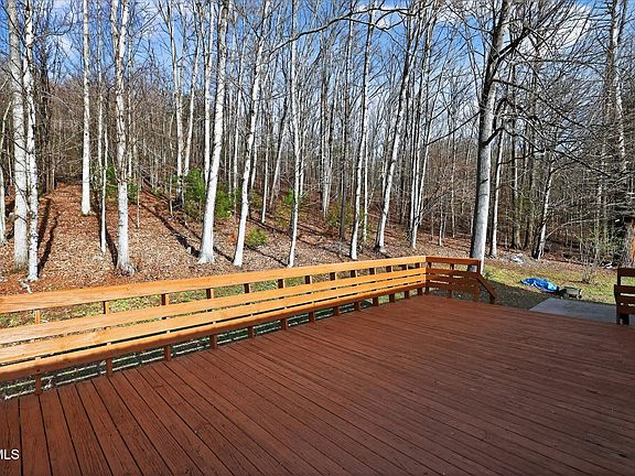 4th image of 122 Haines Rd