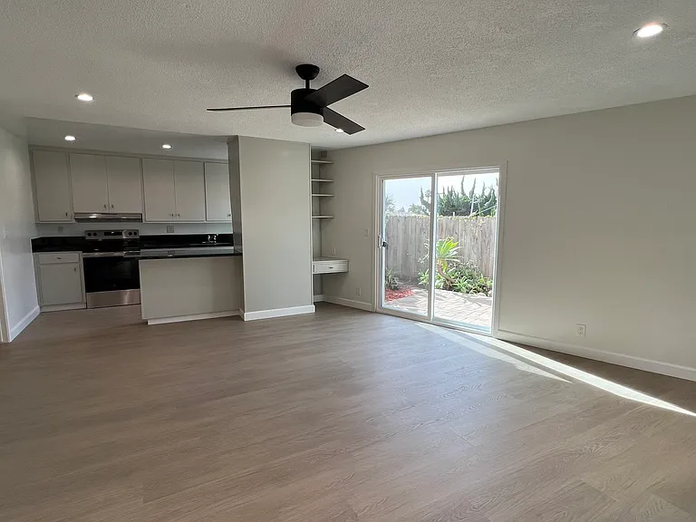 33911 Diana Dr #2 — Photo 14