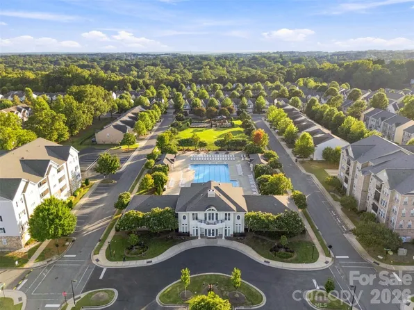 6605 Central Pacific Ave, Charlotte, NC 28210