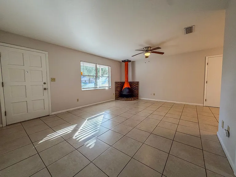 3146 NW 46th Ave — Photo 26