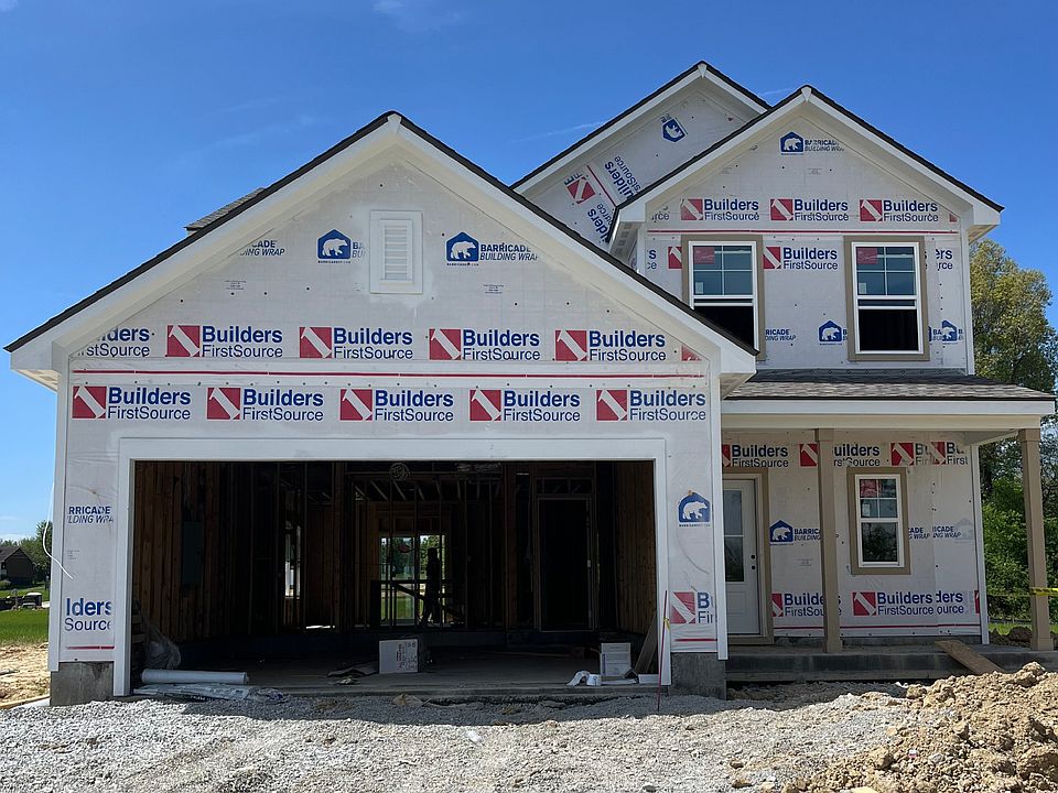 1st image of 214 Hornet Ct