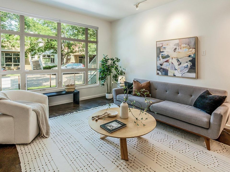 1st image of 802 Blondel St #102