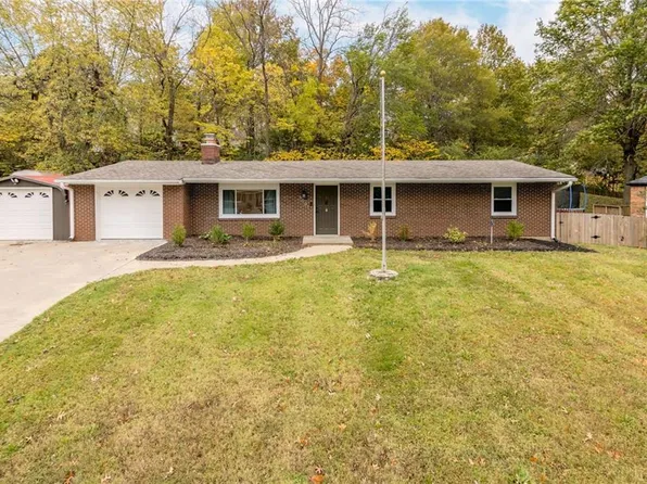 5001 NW 62nd St, Kansas City, MO 64151