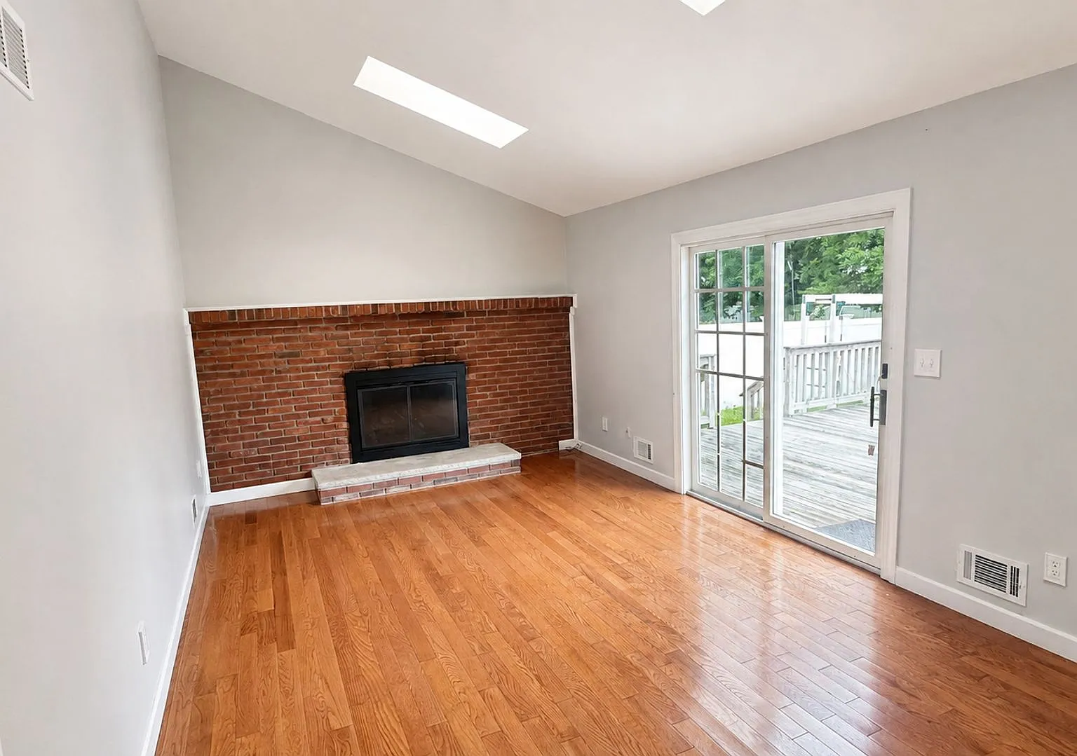 Bright 3-Bedroom Howell Home with Fireplace, Deck & Garage — Photo 3