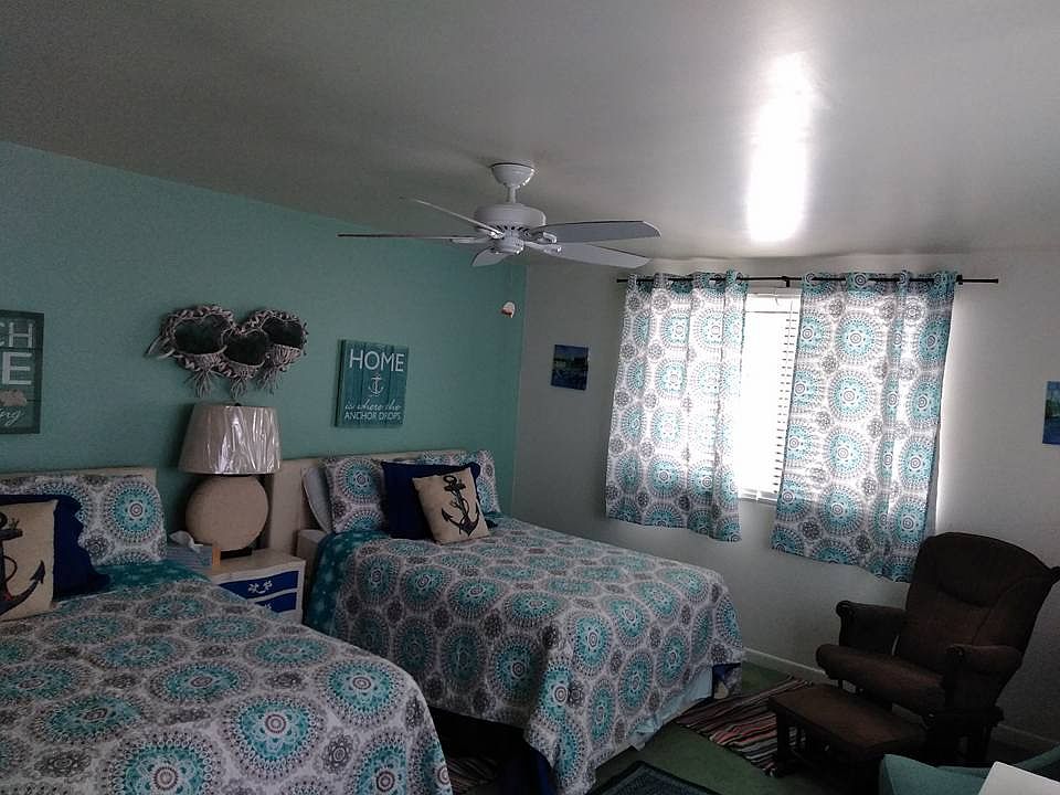 2nd image of 103 123rd St Unit 301