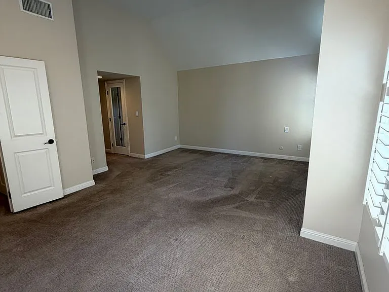 1734 N Verdugo Rd #6 — Photo 26